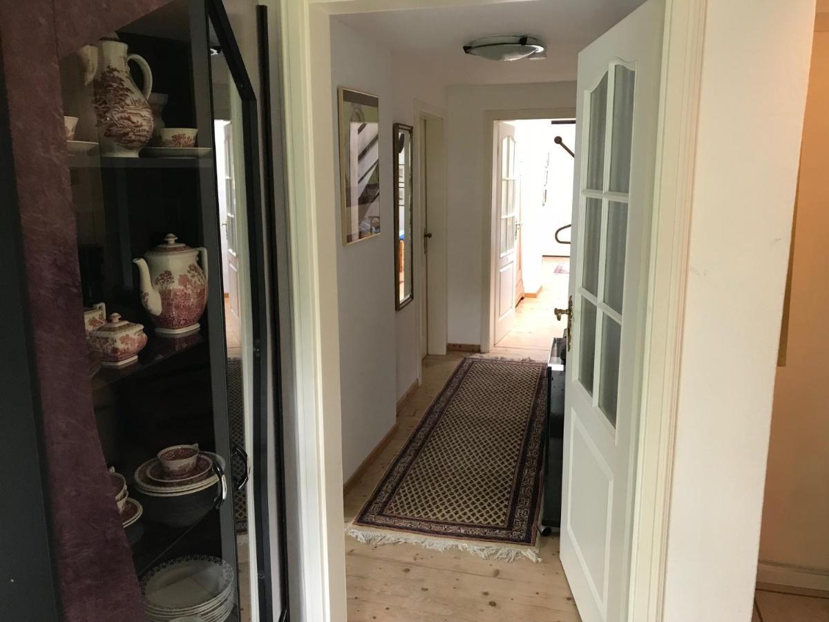 Antiquitaeten Cafe Schwarmstedt Exteriör bild